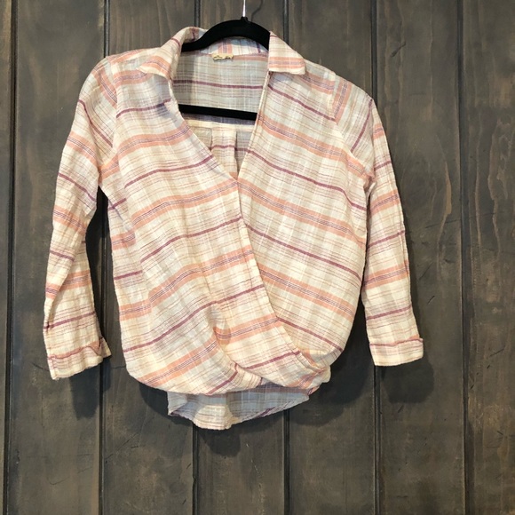 Hollister Tops - Hollister twist wrap plaid shirt